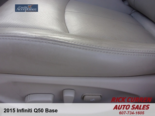 2015 Infiniti Q50 Premium