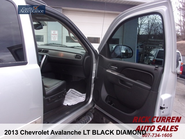 2013 Chevrolet Avalanche LT BLACK DIAMOND