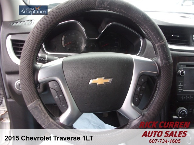2015 Chevrolet Traverse 1LT 