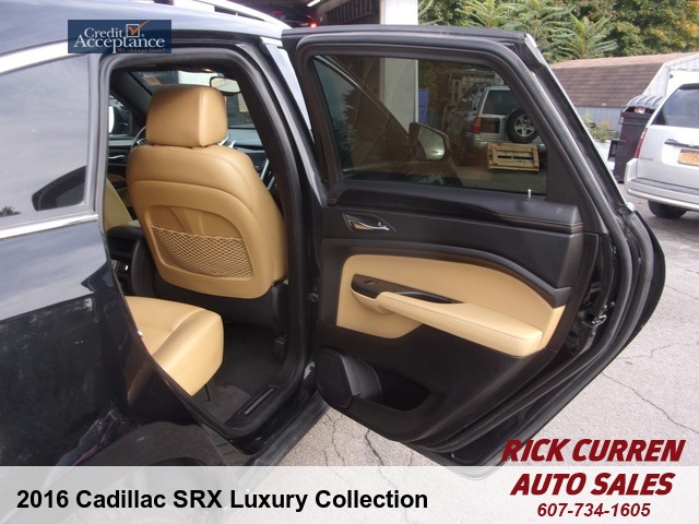 2016 Cadillac SRX Luxury Collection 