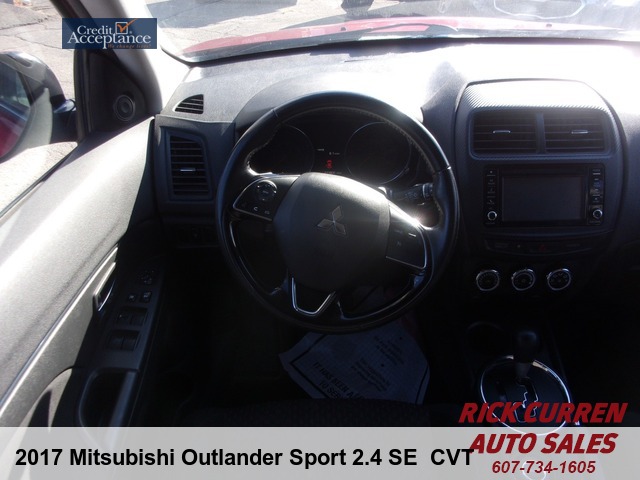 2017 Mitsubishi Outlander Sport 2.4 SE  CVT