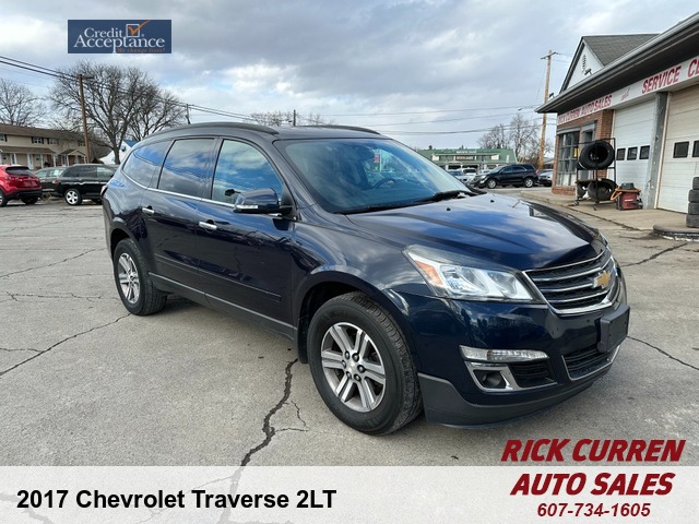 2017 Chevrolet Traverse 2LT 